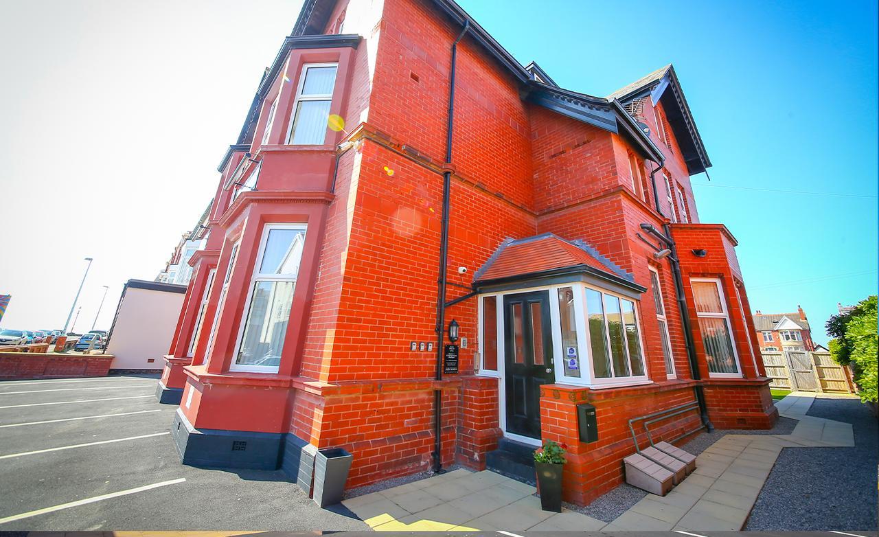 Breck Blackpool Apartment Биспъм Екстериор снимка